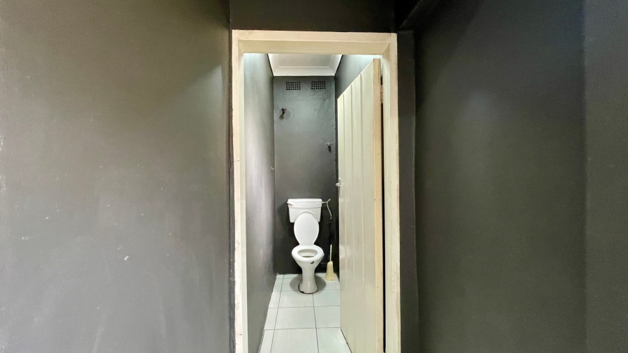 13 Bedroom Property for Sale in Neserhof North West